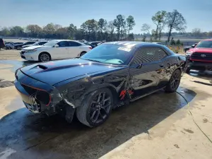 Dodge Challenger 5.7L 8 2021