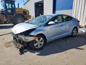 Hyundai Elantra 1.8L 4 2012