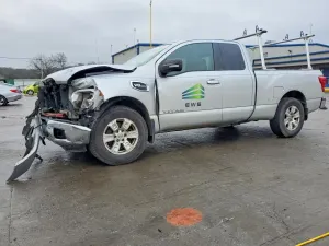 Nissan Titan 5.6L 8 2017