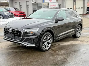 Audi Q8 3.0L 6 2021