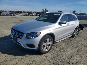 Mercedes-Benz GLC 2.0L 4 2016