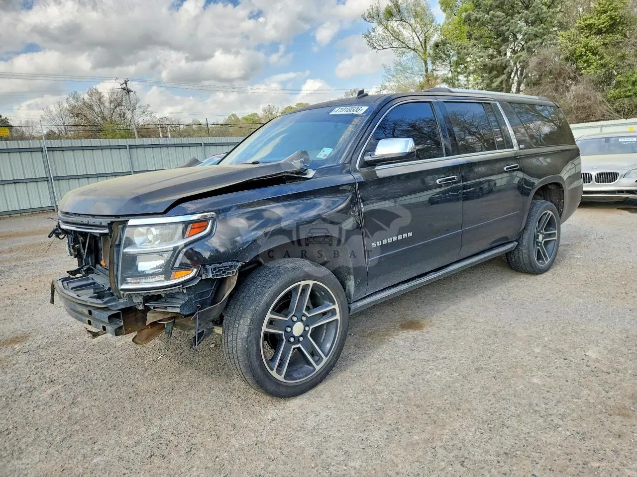 Chevrolet Suburban 5.3L 8 2015