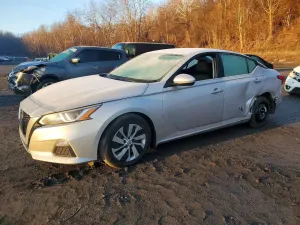 Nissan Altima 2.5L 4 2020