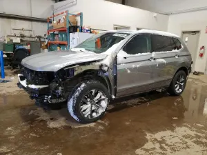 Volkswagen Tiguan 2.0L 4 2022