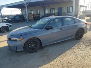 Honda Civic 2.0L 4 2025