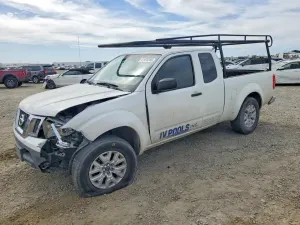 Nissan Frontier 2.5L 4 2014