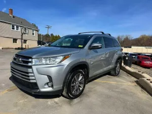 Toyota Highlander 3.5L 6 2019
