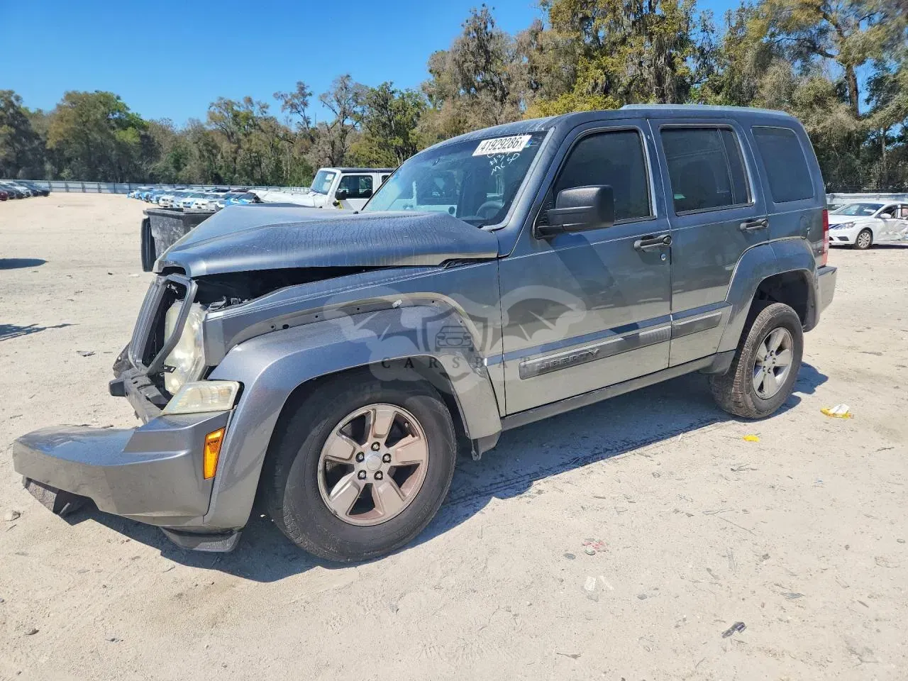 Jeep Liberty 3.7L 6 2012