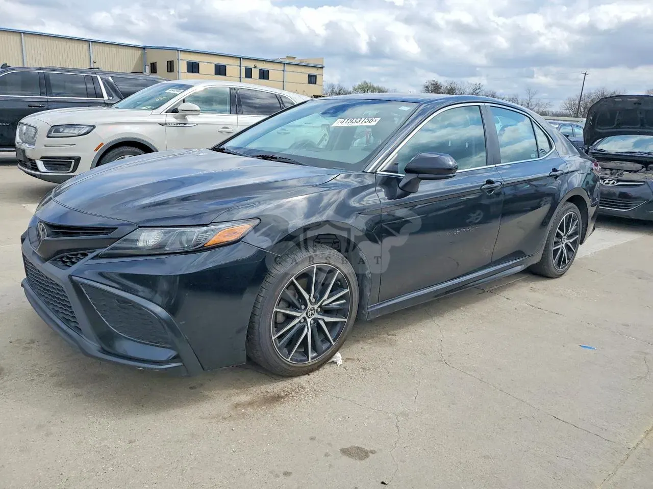 Toyota Camry 2.5L 4 2021