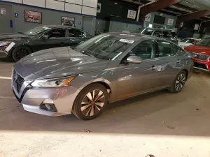 Nissan Altima 2.5L 4 2019