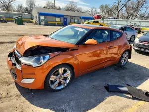 Hyundai Veloster 1.6L 4 2013