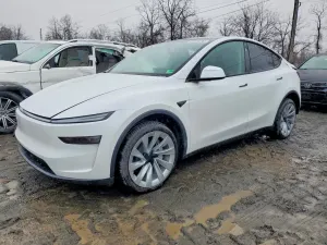 Tesla Model Y 2026