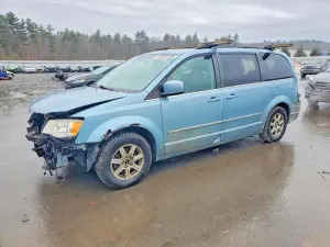 Chrysler Town & Country 3.8L 6 2010
