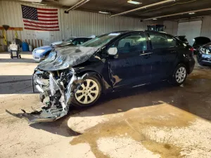Toyota Corolla 2.0L 4 2025