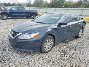 Nissan Altima 2.5L 4 2017