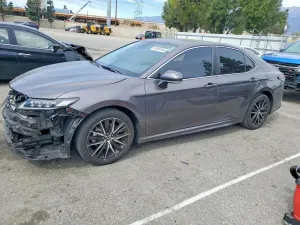 Toyota Camry 2.5L 4 2023
