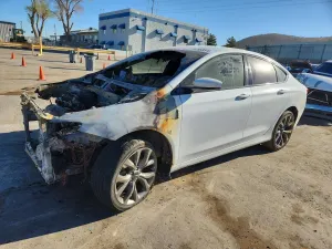 Chrysler 200 2.4L 4 2016