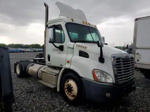 Freightliner Cascadia 12.8L 6 2012