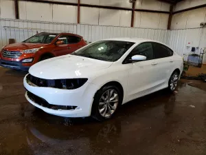 Chrysler 200 2.4L 4 2015