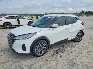 Nissan Kicks 1.6L 4 2024