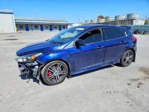 Ford Focus 2.0L 4 2017