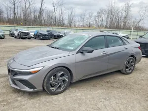 Hyundai Elantra 2.0L 4 2025