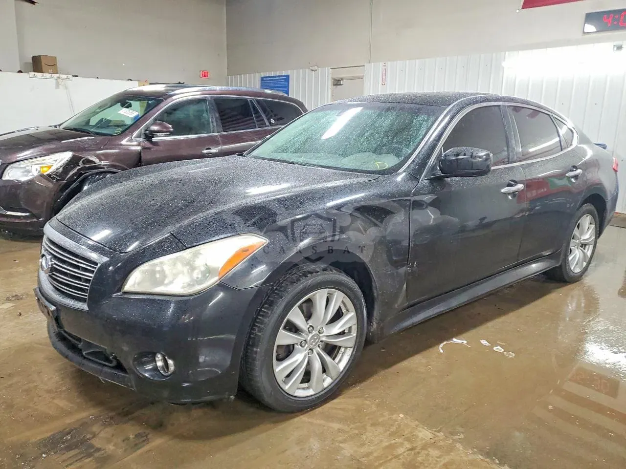 Infiniti M37 3.7L 6 2011