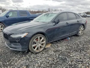 Volvo S90 2.0L 4 2017