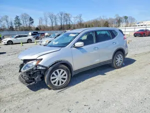 Nissan Rogue 2.5L 4 2015