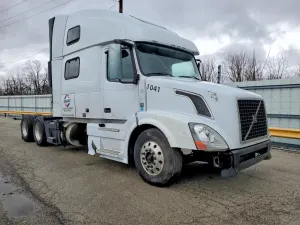 Volvo VN 12.8L 6 2015