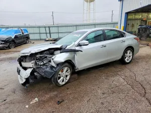 Nissan Altima 2.5L 4 2015