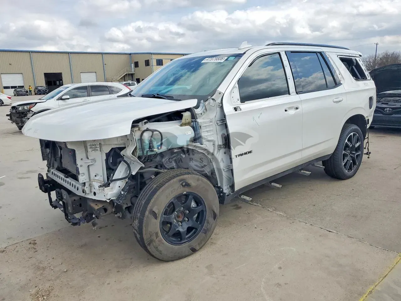 Chevrolet Tahoe 5.3L 8 2021