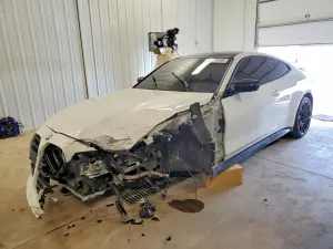 BMW M4 3.0L 6 2021
