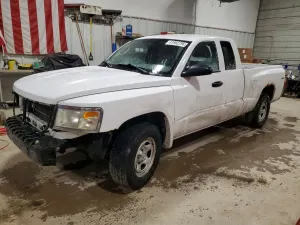 Dodge Dakota 3.7L 6 2011
