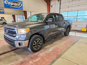 Toyota Tundra 5.7L 8 2015