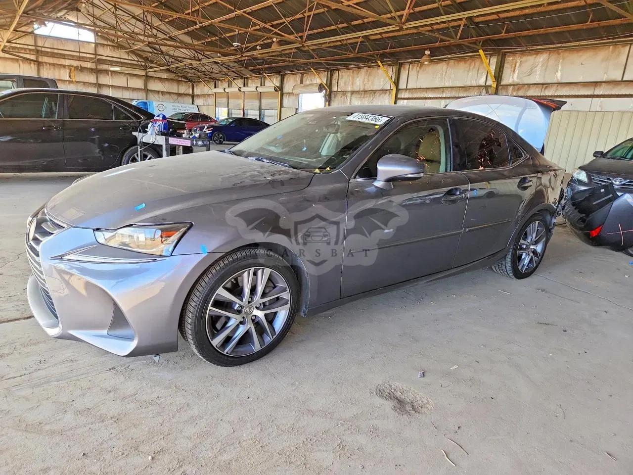 Lexus IS 2.0L 4 2020