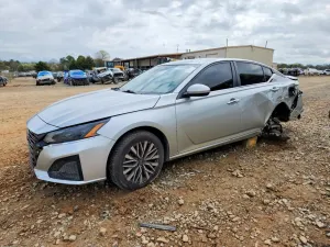 Nissan Altima 2.5L 4 2023
