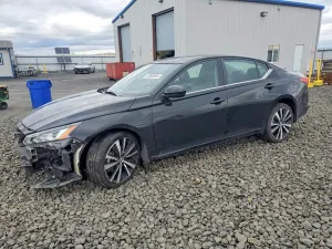 Nissan Altima 2.5L 4 2022