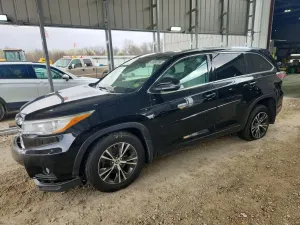 Toyota Highlander 3.5L 6 2016