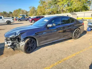 BMW M5 4.4L 8 2019