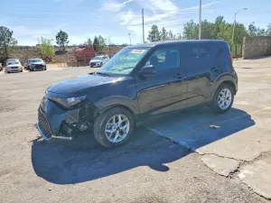 Kia Soul 2.0L 4 2025
