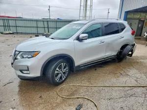 Nissan Rogue 2.5L 4 2017