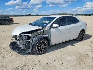 Toyota Corolla 1.8L 4 2016