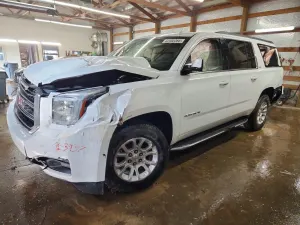 GMC Yukon 5.3L 8 2017