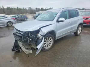 Volkswagen Tiguan 2.0L 4 2017
