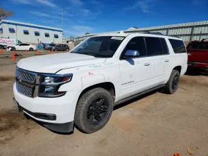 Chevrolet Suburban 5.3L 8 2017