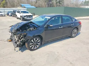 Nissan Altima 2.5L 4 2017