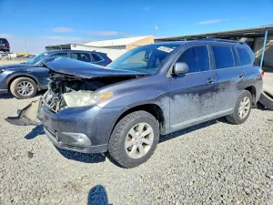 Toyota Highlander 3.5L 6 2013