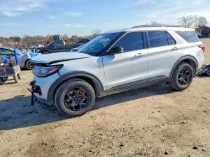 Ford Explorer 3.0L 6 2026