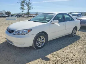 Toyota Camry 3.0L 6 2005